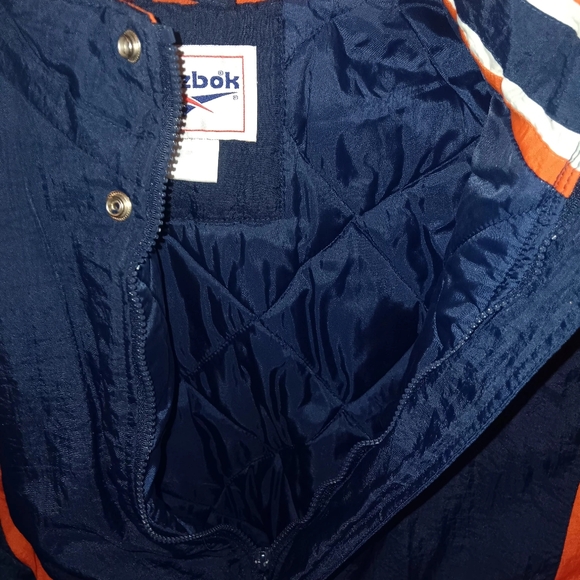 Denver Broncos pullover coat - Picture 2 of 4
